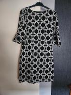 Steps jurk 38, Kleding | Dames, Jurken, Ophalen of Verzenden, Zo goed als nieuw, Maat 38/40 (M), Zwart