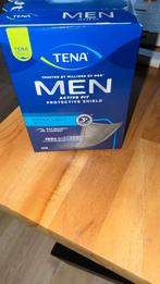 9 doosjes Tena men zwart (1), Ophalen, Nieuw