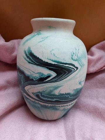 antiek Vaas vintage Nemadji indian river keramiek indiaan beschikbaar voor biedingen