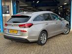 Hyundai I30 Wagon 1.4 T-GDI Premium 2017 AUT NAVI CLIMA Trek, Auto's, 65 €/maand, Stof, Beige, Origineel Nederlands