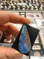 Zeer grote geslepen boulder opaal, Verzamelen, Mineralen en Fossielen, Ophalen of Verzenden