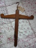 Brocante kleerhanger, Ophalen of Verzenden