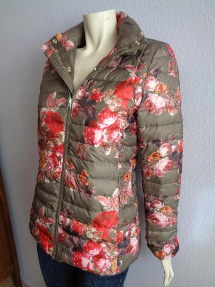 3 x gedragen: gewatteerde jas boemenprint Airforce XS, Kleding | Dames, Jassen | Winter, Nieuw, Maat 34 (XS) of kleiner, Overige kleuren