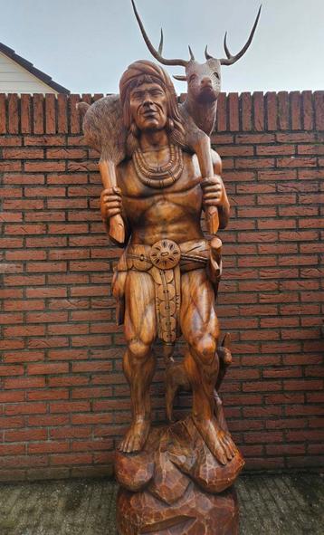 MASSIEF HOUTEN INDIANEN BEELD HOOGTE 225 CM VOOR MANCAVE  beschikbaar voor biedingen