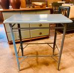 Vintage tafel metaal, werktafel, Antiek en Kunst, Curiosa en Brocante, Ophalen