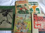 oude jeugd voetbal  boeken, Ophalen of Verzenden, Gelezen