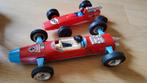 2 Oude retro Tri-ang Raceauto met coureur en Ford Lotus auto, Ophalen of Verzenden, Gebruikt, Auto's