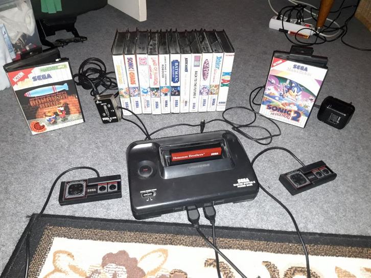 Sega Master System 2 compleet, 2 controllers, 13 games, Spelcomputers en Games, Spelcomputers | Sega, Gebruikt, Master System