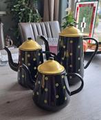 Emaille servies zwart met gele stippen, Antiek en Kunst, Ophalen of Verzenden