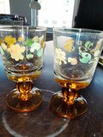 Set vintage retro glazen op voetje, Ophalen of Verzenden, Zo goed als nieuw, Frisdrankglas