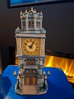 East township clock lemax retired 35809 kerstdorp kersthuisj, Diversen, Kerst, Ophalen of Verzenden, Zo goed als nieuw