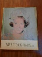 boek Beatrix van baby tot bruid, Ophalen of Verzenden, 20e eeuw of later, Gelezen