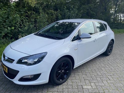 Opel Astra 1.4 Turbo Ecotec 88KW 5D 2015 Wit, Auto's, Opel, Particulier, Astra, ABS, Adaptive Cruise Control, Airbags, Airconditioning