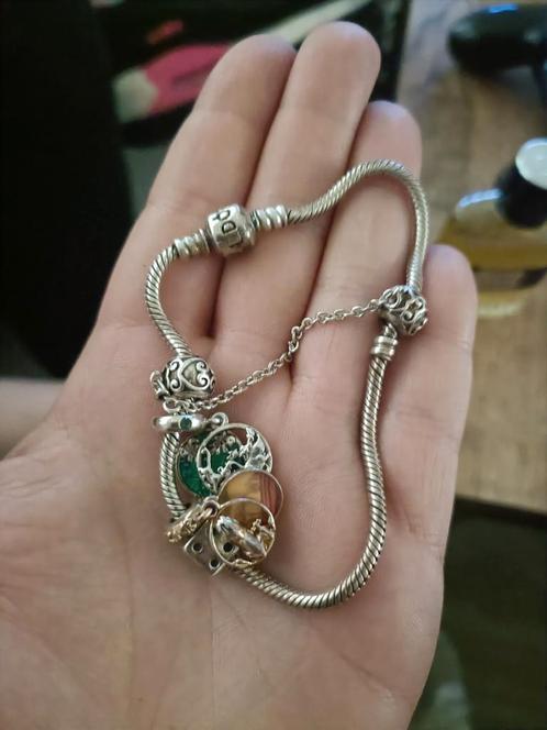 Pandora armband met lion king bedels, Sieraden, Tassen en Uiterlijk, Armbanden, Zo goed als nieuw, Goud, Goud, Ophalen of Verzenden