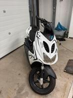 Yamaha  Aerox 50cc, Fietsen en Brommers, Scooters | Yamaha, Ophalen, Tweetakt, Aerox, Maximaal 45 km/u