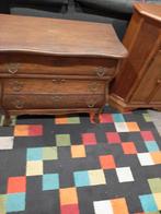 Buik kastje, Huis en Inrichting, Kasten | Secretaires, Ophalen of Verzenden, Zo goed als nieuw