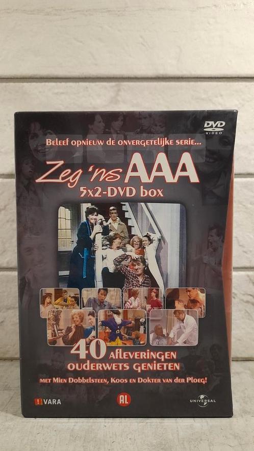 Tv serie Zeg 'ns AAA, Cd's en Dvd's, Dvd's | Nederlandstalig, Zo goed als nieuw, Komedie, Alle leeftijden, Ophalen of Verzenden