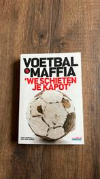 Iwan van Duren - Voetbal & Maffia, Ophalen of Verzenden, Zo goed als nieuw, Balsport, Iwan van Duren; Tom Knipping