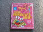 Boek: Hoe overleef ik (zonder) vriendschap & liefde?, Ophalen of Verzenden, Gelezen, Francine Oomen, Non-fictie