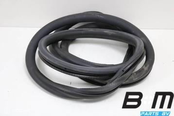 Portierrubber links of rechts achter VW Golf 5 1K6867911D beschikbaar voor biedingen