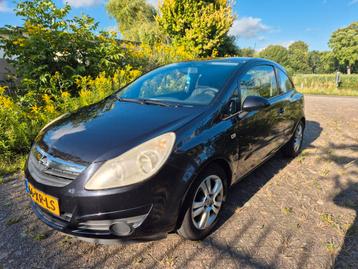 Opel Corsa 2007 zwart. APK | AIRCO | CRUISE | NETTE AUTO beschikbaar voor biedingen