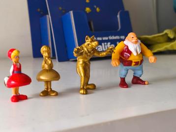 Efteling figuren  beschikbaar voor biedingen