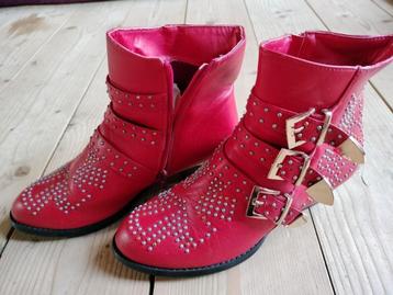 schoenen rode hakken gesp strass gouden steentjes maat 40 beschikbaar voor biedingen