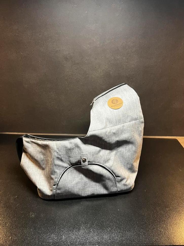 Twee honden draagzakken, Dieren en Toebehoren, Honden-accessoires, Zo goed als nieuw, Ophalen of Verzenden