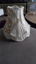 Victoriaans lampenkapje  beige, Gebruikt, Beige, Rond, Ophalen of Verzenden