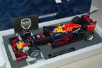 1:18 RED BULL RB12 1ST WIN MAX VERSTAPPEN Minichamps WRH, Hobby en Vrije tijd, Modelauto's | 1:18, Verzenden, Zo goed als nieuw