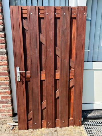 Hardhouten bankirai tuinpoort, ook op maat beschikbaar voor biedingen