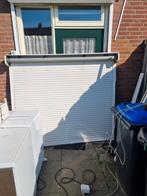 ELEKTRISCH WIT ROLLUIK MET RONDE KAST. 191 x 169, Ophalen, Gebruikt, Wit