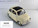 Fiat 500 L | Solido | schaal 1:17 | Zo goed als nieuwe, Hobby en Vrije tijd, Modelauto's | 1:18, Ophalen of Verzenden, Zo goed als nieuw