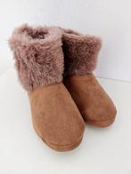 Bruine pantoffels – maat 37, gloednieuw, Picnic, Bruin, Nieuw, Ophalen of Verzenden