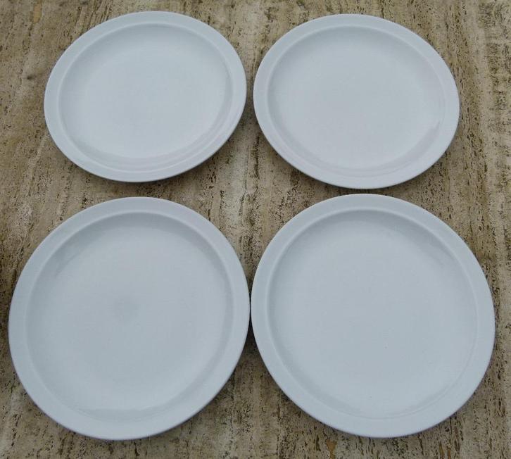 Johnson Bross Arctic Frost 4 x Dinerborden 4 x Cereal Kommen, Huis en Inrichting, Keuken | Servies, Nieuw, Bord(en), Wedgwood
