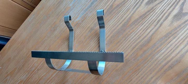 IKEA keukenrolhouder en 2x plantenhouder + 2 witte potjes, Huis en Inrichting, Keuken | Keukenbenodigdheden, Zo goed als nieuw