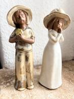 Vintage keramische beeldjes van meisjes met hoed, Antiek en Kunst, Antiek | Keramiek en Aardewerk, Ophalen of Verzenden