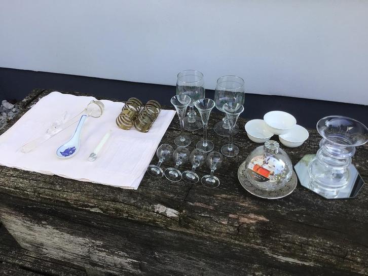 Soeplepel - placemats - servetringen - likeurglaasjes etc., Antiek en Kunst, Antiek | Servies los, Ophalen of Verzenden