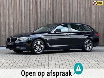 BMW 5-serie Touring 530e Business Edition Plus / Trekhaak / beschikbaar voor biedingen