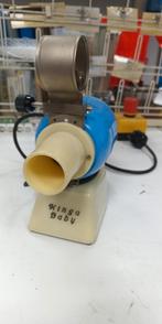 Kinga Baby Kinderprojector Blauw Bakeliet - Onderdelen, Antiek en Kunst, Ophalen of Verzenden