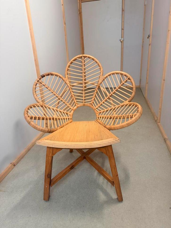 Vintage rotan bloemstoel, Huis en Inrichting, Stoelen, Gebruikt, Ophalen