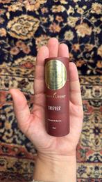 Thieves roll on Young Living NIEUW, Ophalen of Verzenden, Zo goed als nieuw, Lippen