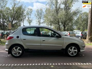 Peugeot 206 1.6-16V Air-line 3 CLIMA!AUTOMAAT!5DEURS!KOOPJE! beschikbaar voor biedingen
