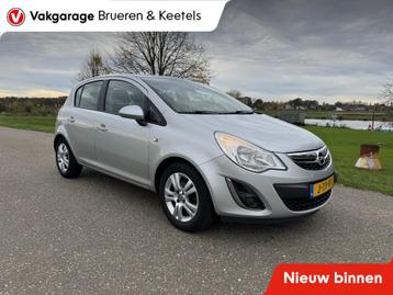 Opel Corsa 1.2-16V Cosmo beschikbaar voor biedingen