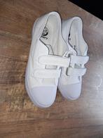Gym schoenen maat 33 nieuw, Ophalen, Nieuw, Schoenen