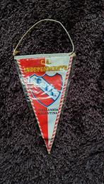 vaantje, Ophalen, Zo goed als nieuw, Buitenlandse clubs, Vaantje of Sjaal