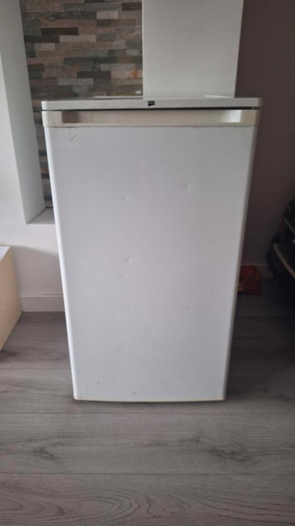 Fairline Diepvries Tafelmodel - Compact en Handig, Witgoed en Apparatuur, Vriezers en Diepvrieskisten, Gebruikt, Vrijstaand, Vrieskast