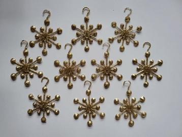 10 nieuwe goudkleurige kerstvlokken voor in de kerstboom beschikbaar voor biedingen