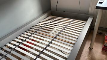 IKEA Malm bed grijs, 90x200 met lades - afbeelding 7