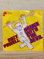 Cozy Powell - dance with the devil drum klassieker!, Gebruikt, 7 inch, Single, Ophalen of Verzenden